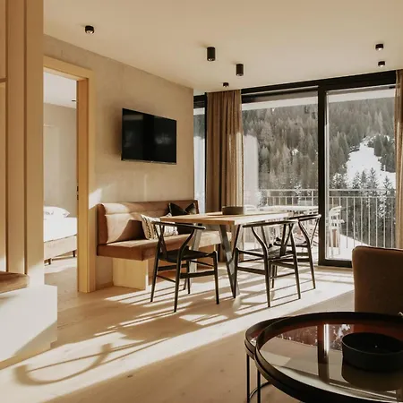Daire Toms View Premium Sankt Anton am Arlberg
